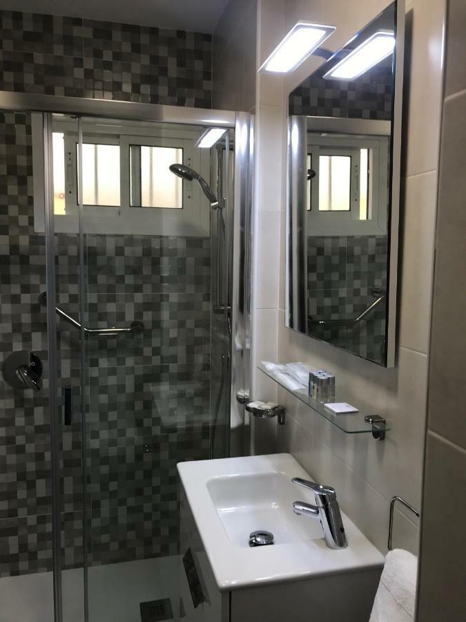 בנאלמדנה Honeymoon Apartments מראה חיצוני תמונה