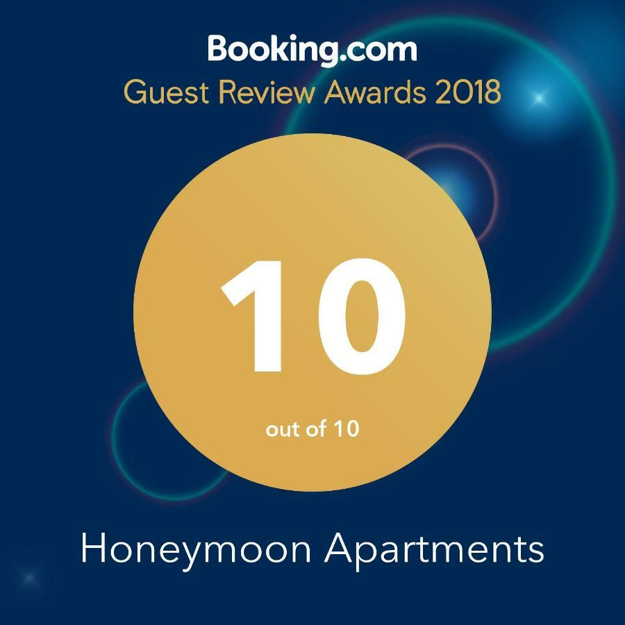 בנאלמדנה Honeymoon Apartments מראה חיצוני תמונה